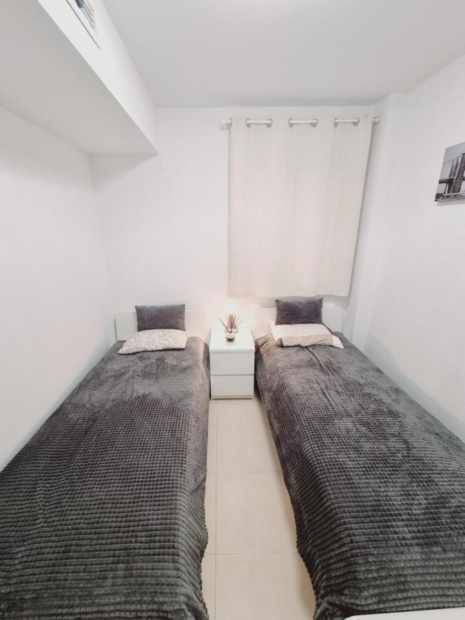 Luxury Evita Apartments In Torrevieja Luaran gambar