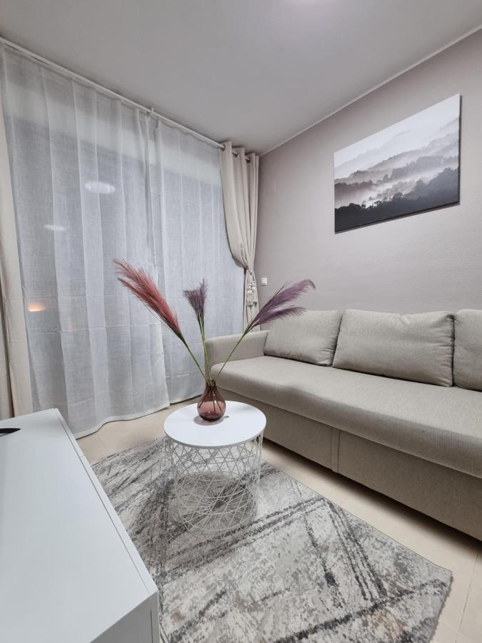 Luxury Evita Apartments In Torrevieja Luaran gambar