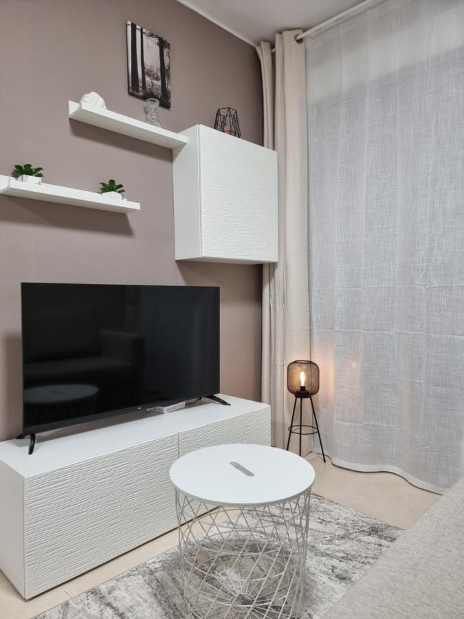 Luxury Evita Apartments In Torrevieja Luaran gambar