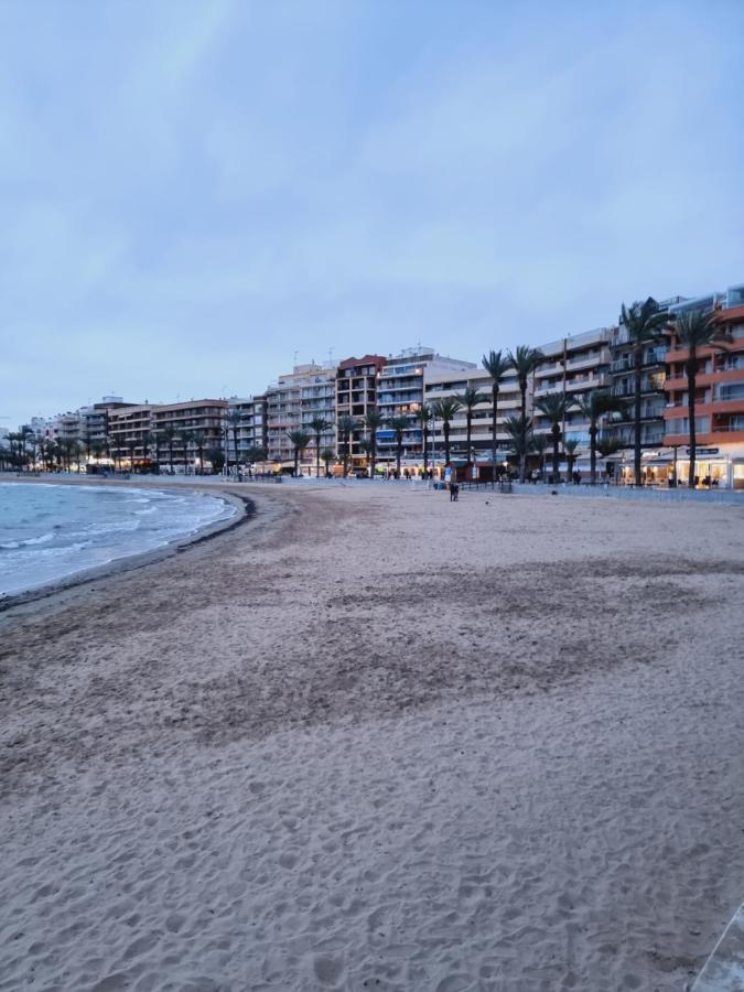 Luxury Evita Apartments In Torrevieja Luaran gambar